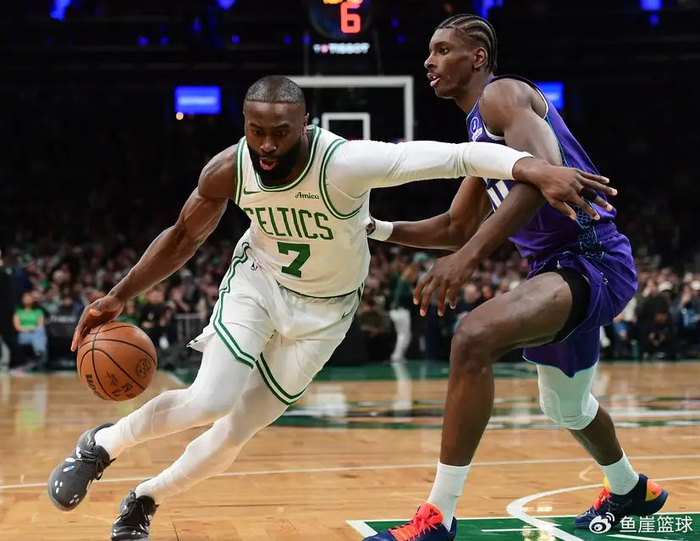 PG麻将胡了-NBA最新排名出炉!东部第二大爆冷,骑士渔翁得利,勇士也危险了|尼克斯|爵士|雷霆|老鹰|雄鹿_新浪新闻