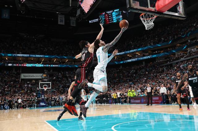 麻将胡了-跌宕的剧情与极致个人英雄主义！真正的NBA回来了