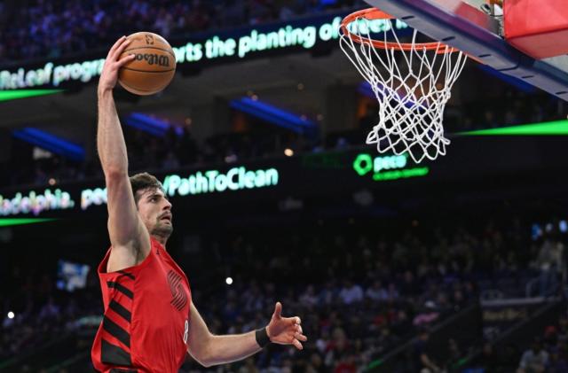 麻将胡了-跌宕的剧情与极致个人英雄主义！真正的NBA回来了